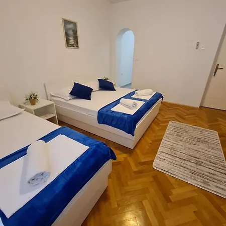 Olga 2 Apartment