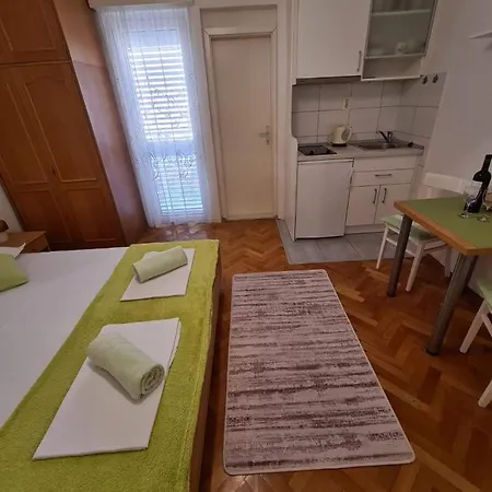 Olga 2 Apartment *