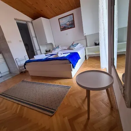 Apartment Olga 2 *