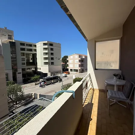 Apartman Olga 2 Makarska