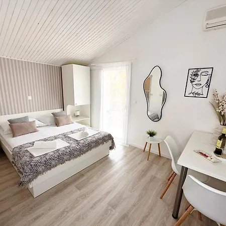 Olga 2 马卡尔斯卡