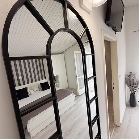 Apartment Olga 2 *