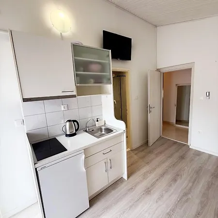 Olga 2 Apartment *