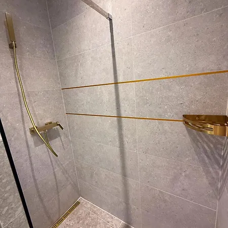 Olga 2 Apartment Makarska
